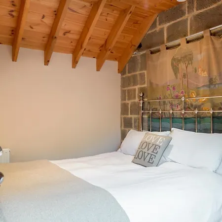 Sleeps 22 Wifi