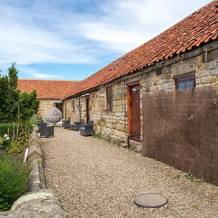 Villa Sleeps 22 Wifi Staithes