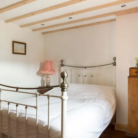 Villa Sleeps 22 Wifi Staithes