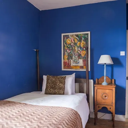Sleeps 22 Wifi *